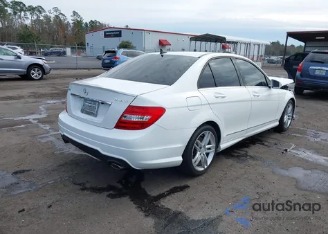 2014 Mercedes-Benz C 300 Sport 4Matic from USA, damaged, VIN WDDGF8AB8EG203881